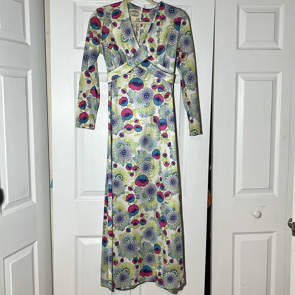 Vintage 1970s LIBERTY CIRCLE Hippie MOD Dress